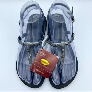 Havaianas Special Collection Handcrafted with Swarovski Crystal Embellishments